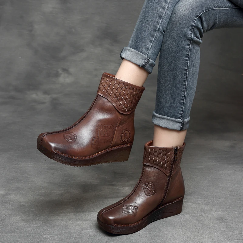 

Women Genuine Leather Martin Boots Embroidery Coffee 5 CM High Heels Wedge Shoes Winter Warm Handmade Women Ankle Boots Leather