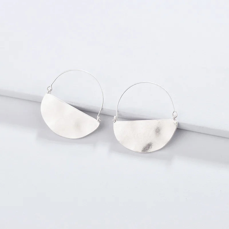 

2018 New Large Silver Hammered Semicircle Hoop Earrings for Women Statement Earrings Jewelry Wholesale