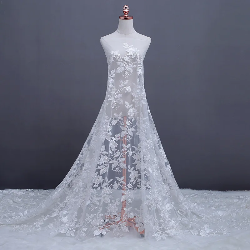 التطريز النسيج 2019 جديد فستان الزفاف الجدول الراقية الدانتيل النسيج