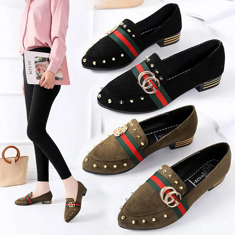 Women Shoes 2019 Spring Summer Loafers Womens Shoes Pointed Toe Rivet Flat Shoes Women Casual Slip-On ladies Shoes Woman 2019
