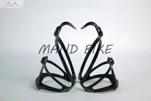 2016 2 UNIDS Más Nuevo Negro/Blanco botella Ciclismo jaula Bicicleta Botella de Carbono Jaula llena de fibra de carbono, LOGO DIY para el envío libre, cubo