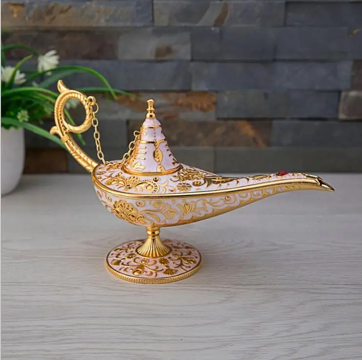

Medium/small classic tin medium size metal alading magic lamp metal craft forvintage home decor kids gifts A38