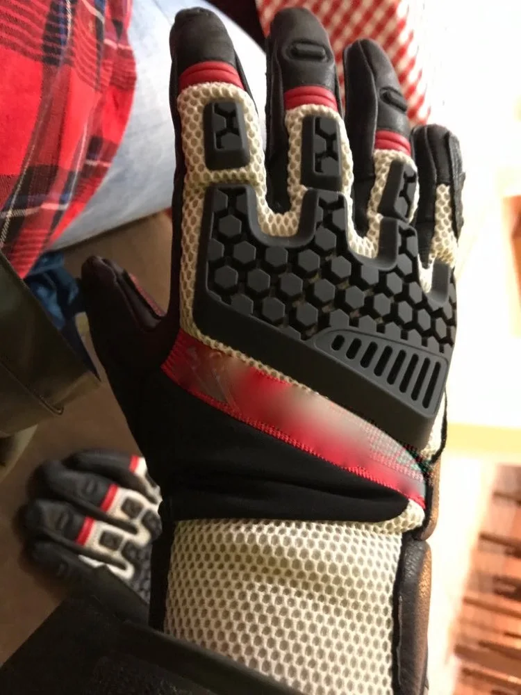 REV'IT! Sand 3 Gloves a4