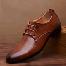 Hochwertige Art Und Weise Mens PU Kleid Schuhe 2016 Atmungsaktive Oxford Schuhe für Männer Flache Braun Spitz Hochzeit Schuhe Große Größe 46