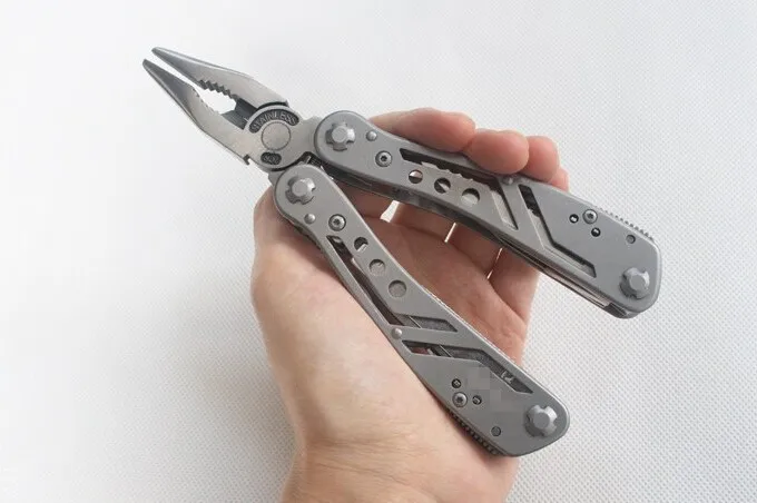 Multifunction Stainless Steel Folding Combination Pliers Knives Screwdrivers Multi-Tool For Household Camping Outdoor 16cm 315g