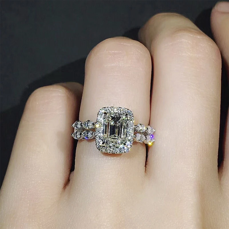 

Exquisite Princess Square Cut Wedding Rings For Women White Gold Color Pure Cubic Zirconia Party Gift Fashion Jewelry KAR251