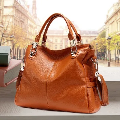

Genuine Leather Bag Female Luxury Handbags Women 2P0951 best in the market