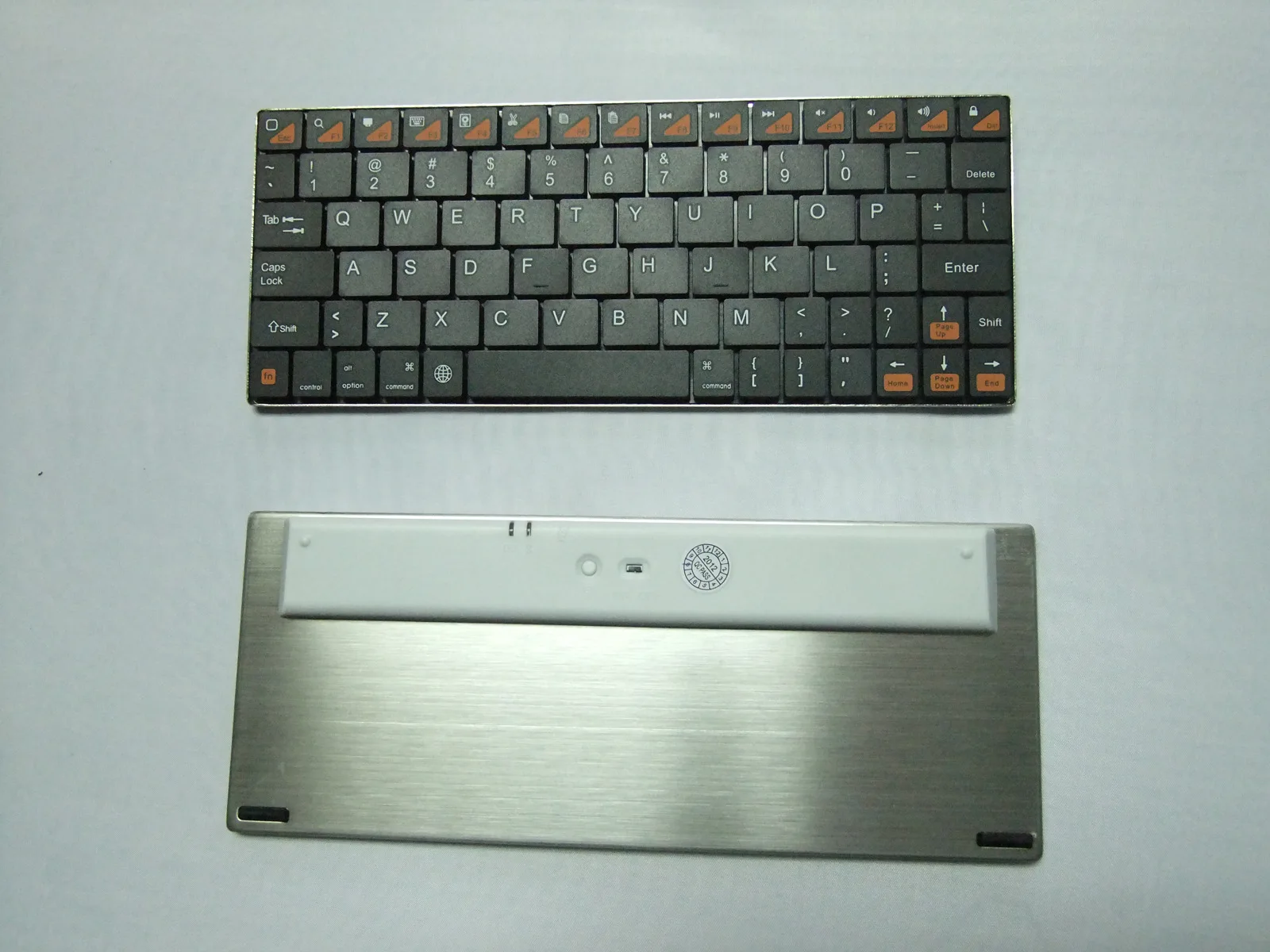 HB2000 bluetooth keyboard  (8)