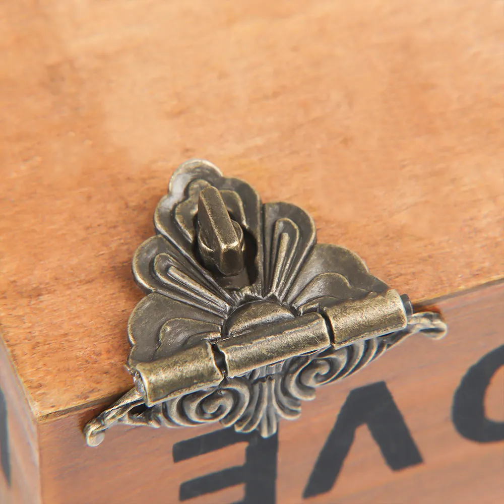 

1pc 48x45mm Box Buckle Clasp Antique Buckle Alloy Buckle Box Wooden Wine Box Lock Craft Furniture Hardware Cabinet Hinges