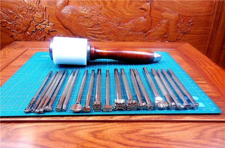 

Silver 21pcs/set Leathercraft Leather Pattern Stamping Embossing Mold Leather Pattern Engrave Printing Tool With Hammer