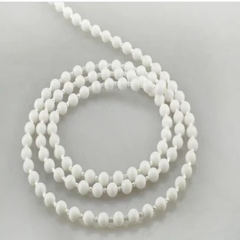 

Plasatic Chain Cord Bead for Roller Blinds Curtain,White,Ball:4.5mm(=1 3/4 '').Ball to Ball distance:6mm(=2 1/4 '')