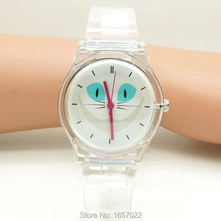 3184306239_677347802