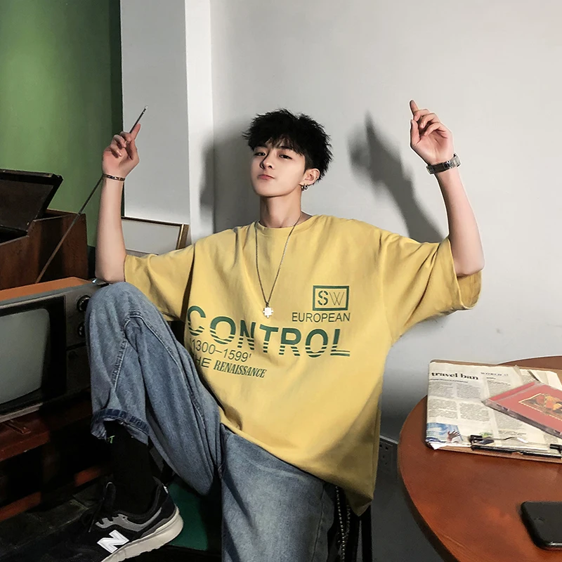

Men's T - shirt 2019 summer new slim monogrammed short sleeve loose casual five sleeve round collar personality youth men's wear