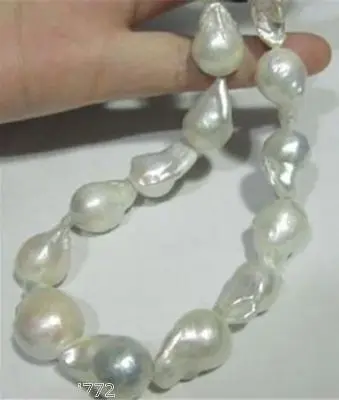 

FREE SHIPPINGPRETTY 15-25MM SOUTH SEA WHITE BAROQUE PEARL NECKLACE 18" AAA+