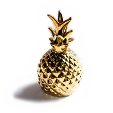 

European style ceramic golden pineapple furnishing articles.sculpture Personalized fruit modeling home decoration and furnishing