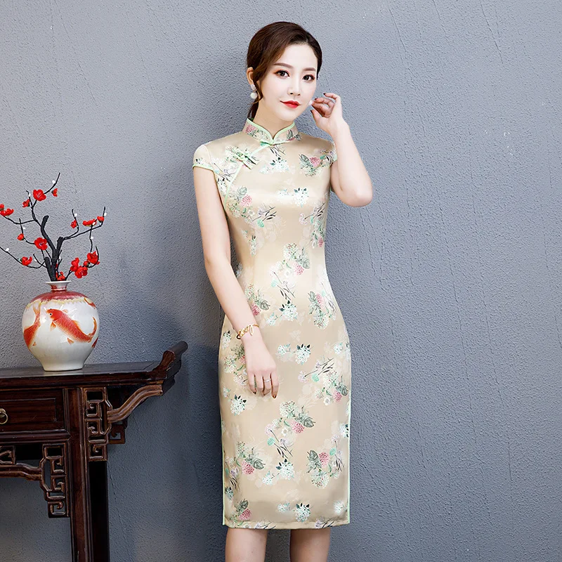 С цветочным принтом элегантный тонкий Для женщин Qipao Летнее Повседневное платье Винтаж девушки сексуальное вечернее платье с разрезом китайский женский халат со стоячим воротником, с цветочным принтом