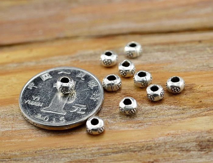 silver-beads0505b