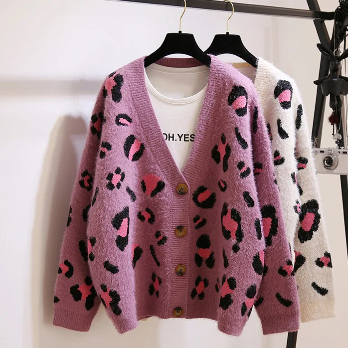 Han Edition of New Fund of 2019 Autumn Loose Languid Is Lazy Fashion Leopard Single-breasted Knitting Cardigan Her Red Sweater Han Edition of New Fund of 2019 Autumn Loose Languid Is Lazy Fashion Leopard Single-breasted Knitting Cardigan Her Red Sweater