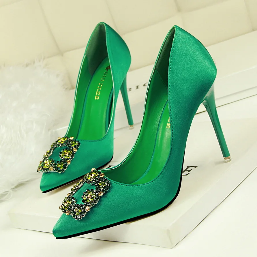 Туфли на высоком каблуке, женские роскошные вечерние туфли-лодочки с кристаллами, женские пикантные свадебные туфли на шпильке с острым носком, zapatos mujer