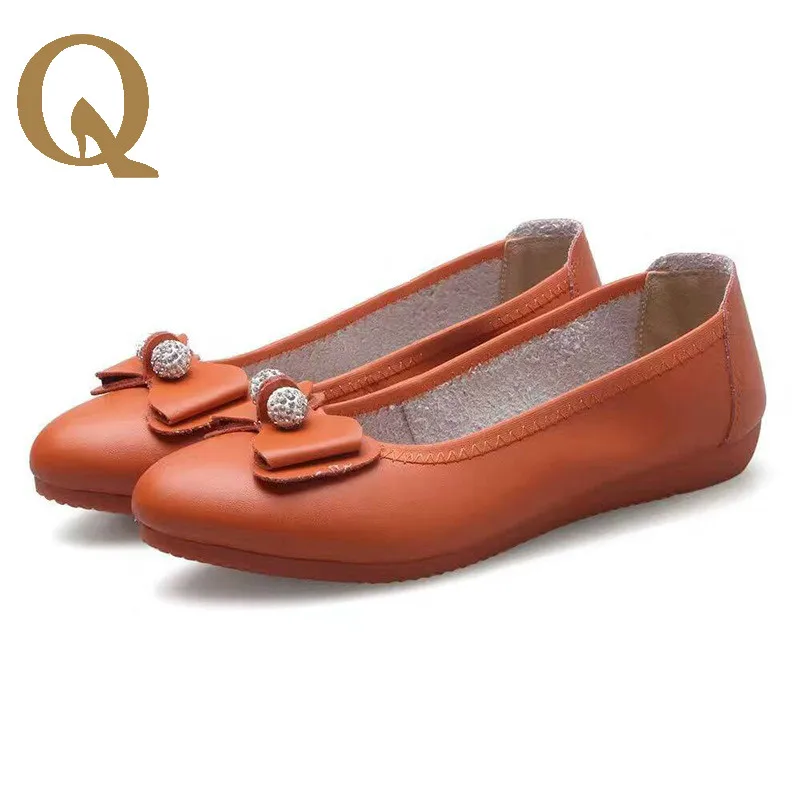 

The new style soft bottom butterfly knot decorate women shoes flat diamond work shoes candy color grace Ladies shoes