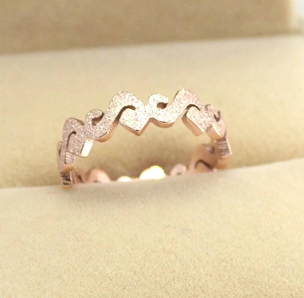 Новое поступление Розовое 14KGP корейское модное матовое s-образное титановое кольцо цвета розового золота женское кольцо