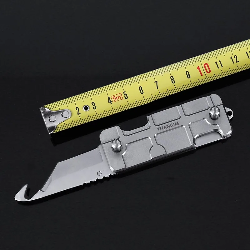 

Titanium Alloy Key Clip Multi-function Outdoor Hook Knife EDC Key Ring Out Of The Box Knife