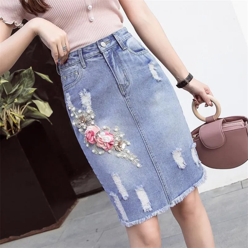 

2019 Spring Summer Fashion Women Beading Flower Burr Denim skirts High Waisted Denim Skirt Woman hole Slim Jeans Skirts y316