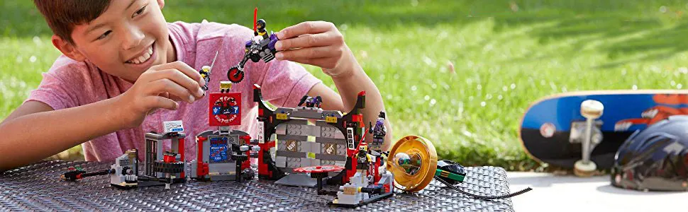 LEGO NINJAGO S.O.G. Headquarters 70640 Building Kit (14)
