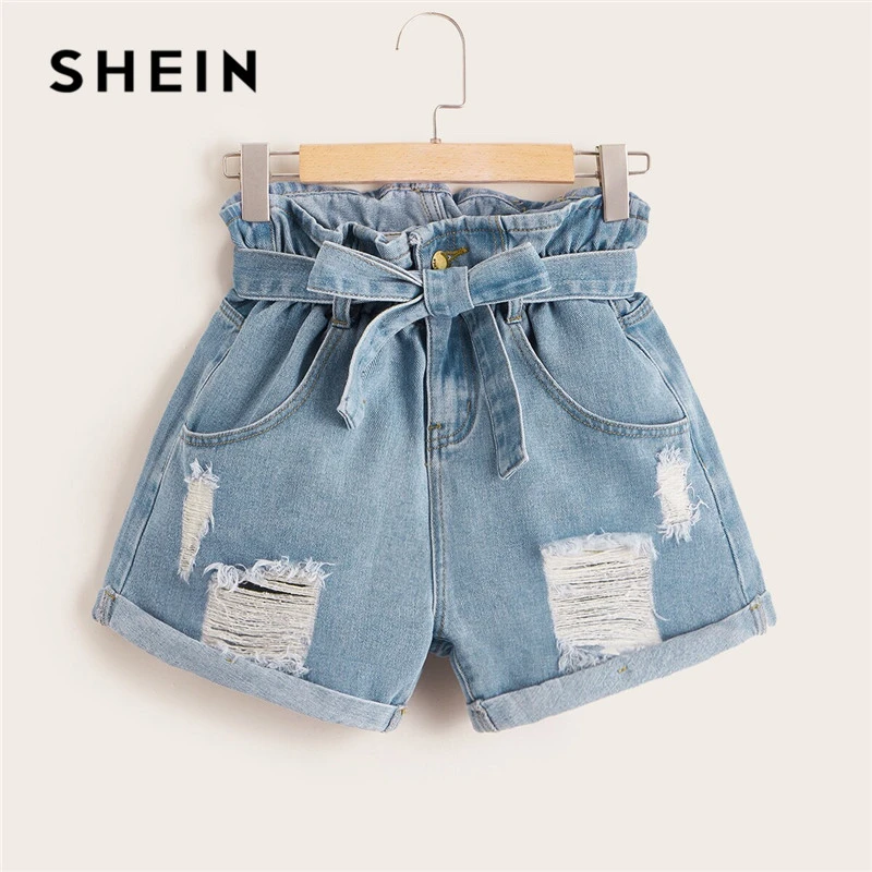 belted jean shorts