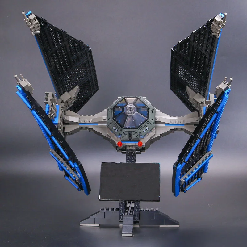 

IN STOCK Lepin 05044 Star plan 703Pcs The TIE Interceptor Building Blocks Bricks Model Toys Christmas gift legoIDS 7181 Gifts