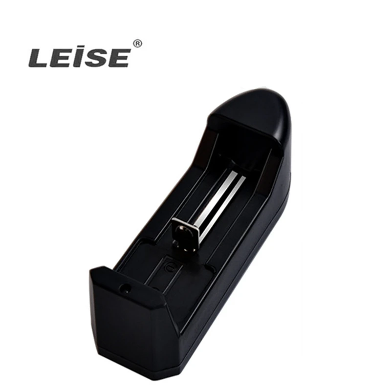 

Single Slot Battery Charger for 18650 Li-ion Rechargeable Battery with indicator light USB Cable Quick-Charging Free Shipping