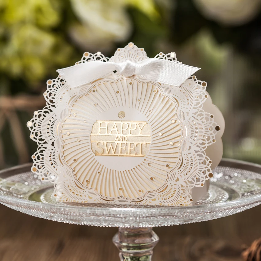 Ctrue 1PC Laser Cut Wedding Favor Boxes Wedding Candy Box Casamento