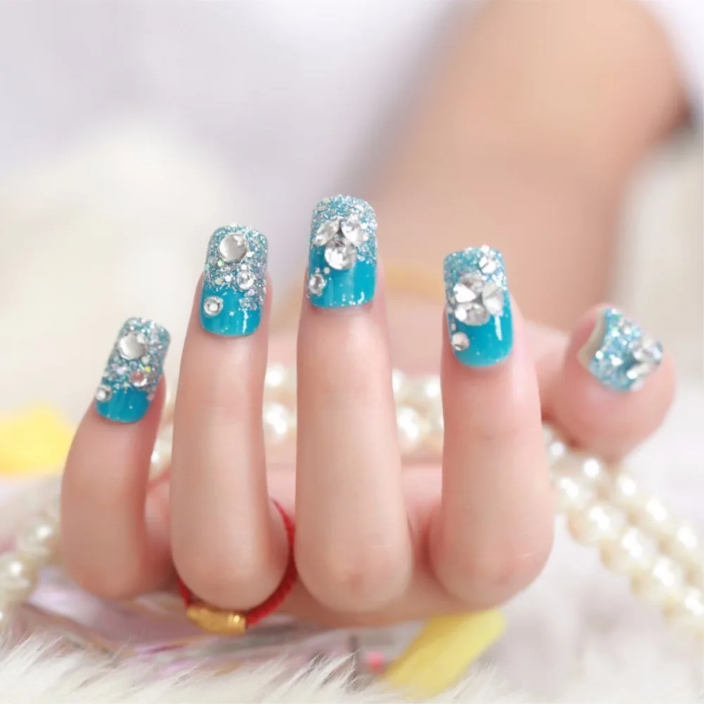 Nails for Wedding Dress