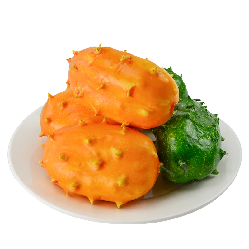 

050 Fake fruit simulation fruit decoration model / creative display model fire ginseng fruit props Fire ginseng fruit 12*7.5cm