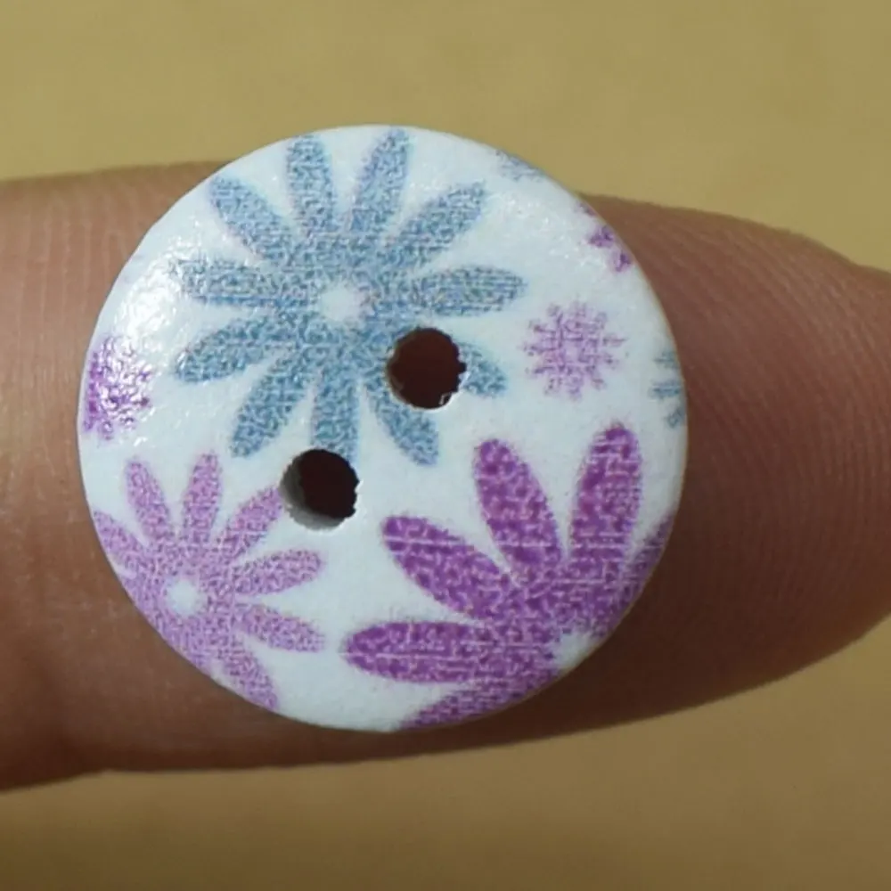 50PCS New Flower 2-Holes Wooden Buttons Sewing Button Wood Craft Scrapbooking Clothing Accessories DIY 15MM | Дом и сад