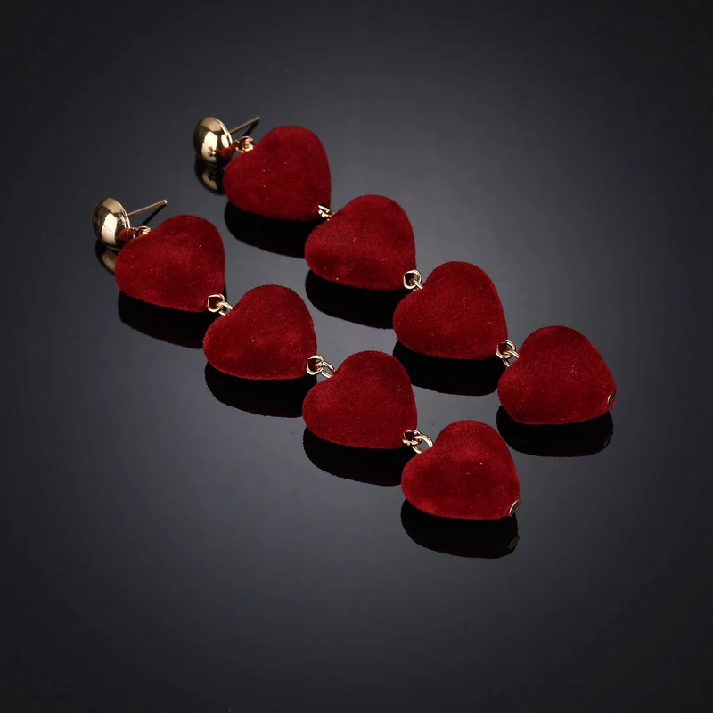 Terreau Kathy 2017 New Sexy Temperament Plush 4 Little Heart Statement Earrings Long Drop Earrings For Women