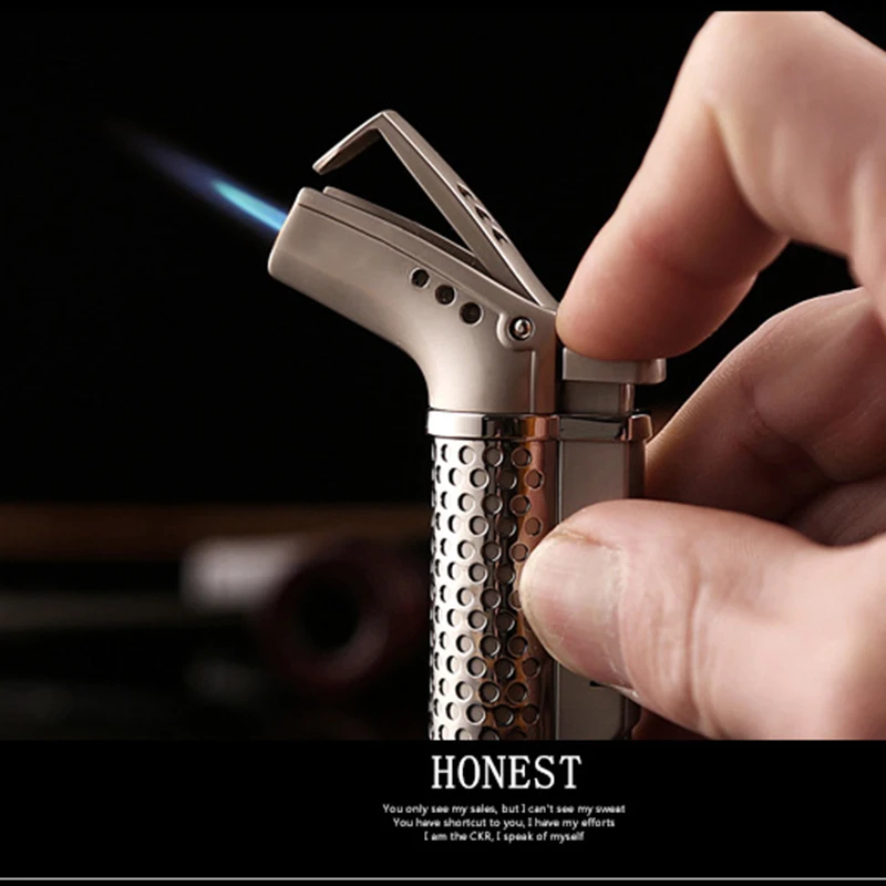 

Compact Butane Jet Lighter Windproof Metal Jet 1300-C Cigar Turbo Torch Lighter Gas Random Color Cigarette Accessories