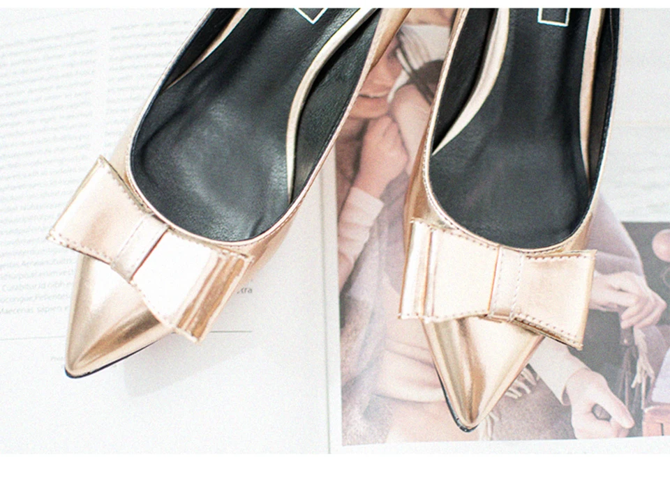 Große Größe Gun Farbe Spitz Pumpen Patent Leder Braut Metallic Medium Heels Gold Braut Schuhe Frauen Bogen 33 Silber kätzchen US $51.79 36% OFF|Strass Ankle Strap Dünne Cinderella Damen Gold Schuhe Kristall Wies Goldene Bling High Heels Pumps Glitter Diamant Braut in