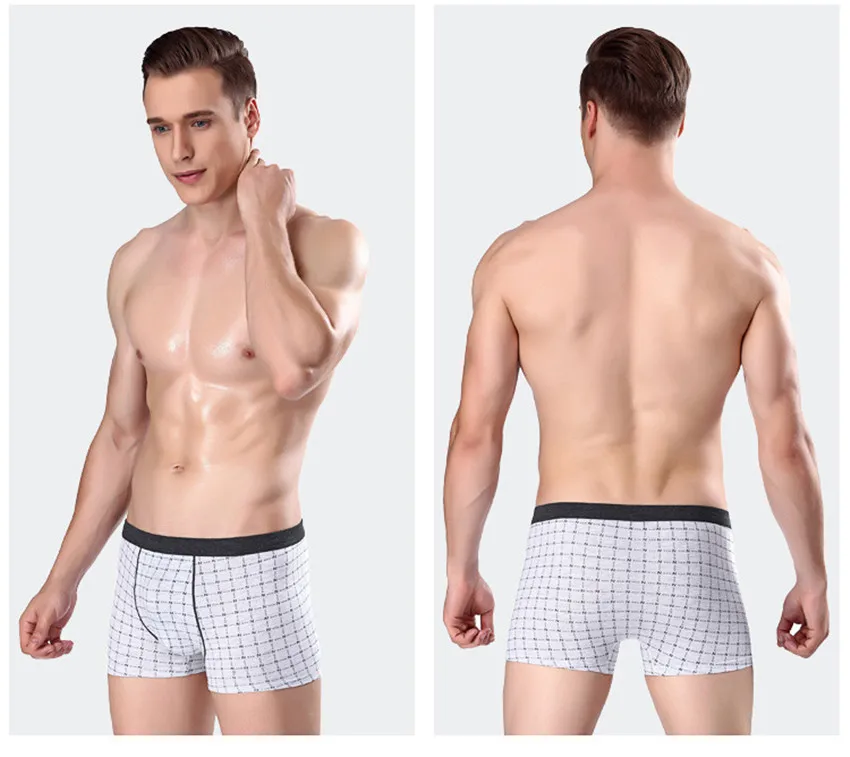 04ModelWhite_