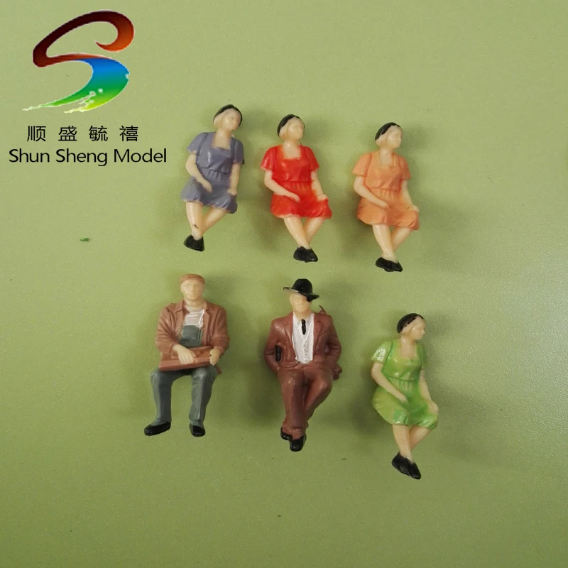 

1/32 scale model paited color figures for model train layout passengers architecture model making