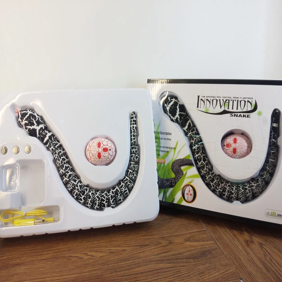 

Halloween Remote Control Animal Model Simulation Electric Infrared Remote Control Snake Lifelike Whole People Toys Children Gift
