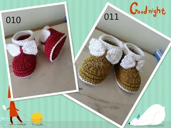 

Crochet baby booties made from baby professional yarn