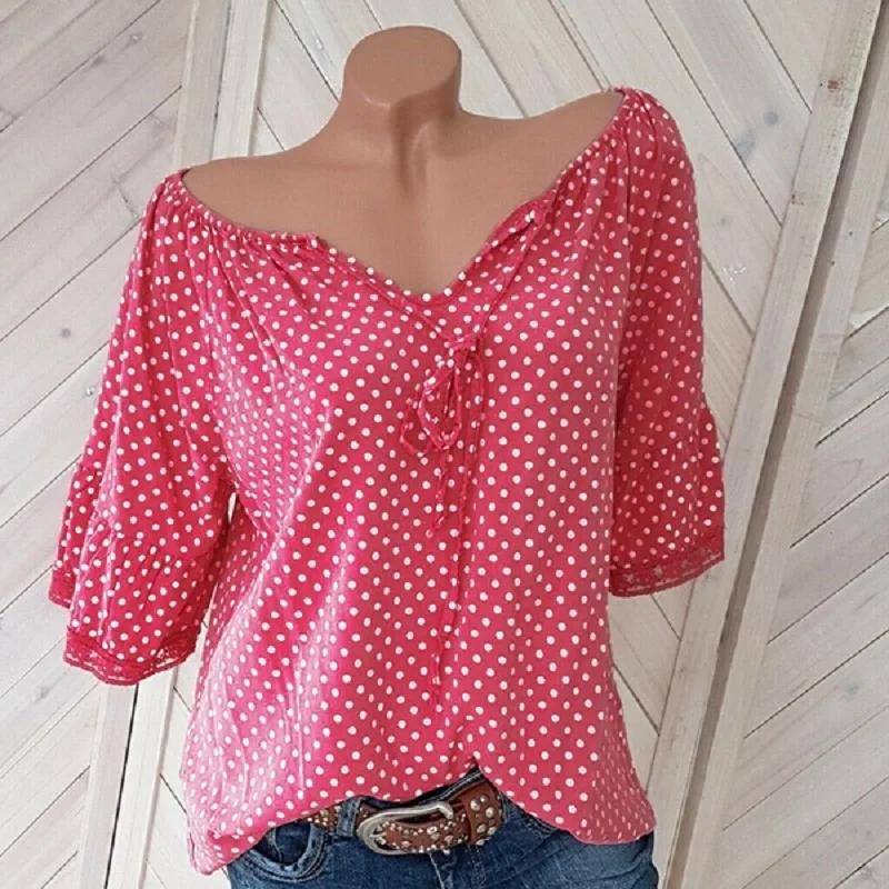 

2019 Polka Dot Print V Neck Half Sleeve Shirt Women Blouses Casual Pink Red Beach Shirts Elegant Ladies Loose Tops Plus Size 5XL