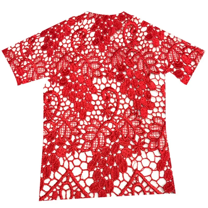 

In the spring and autumn of 2018, the new space man in Europe and the United States will wear the shirt with a round collar and