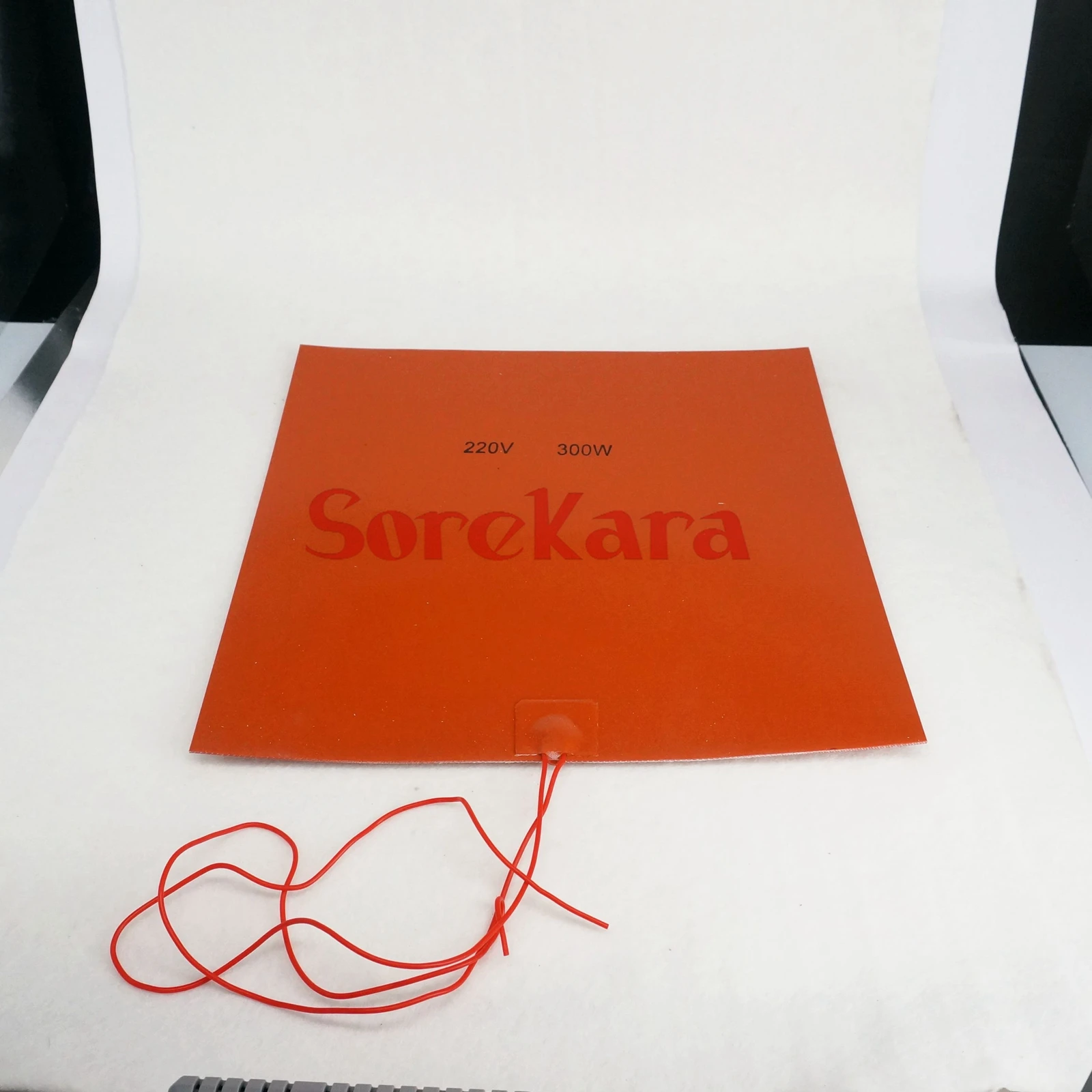 220V AC 300x300mm 300W Rectangle Flexible Waterproof Silicon Heater Pad For Oil Tank