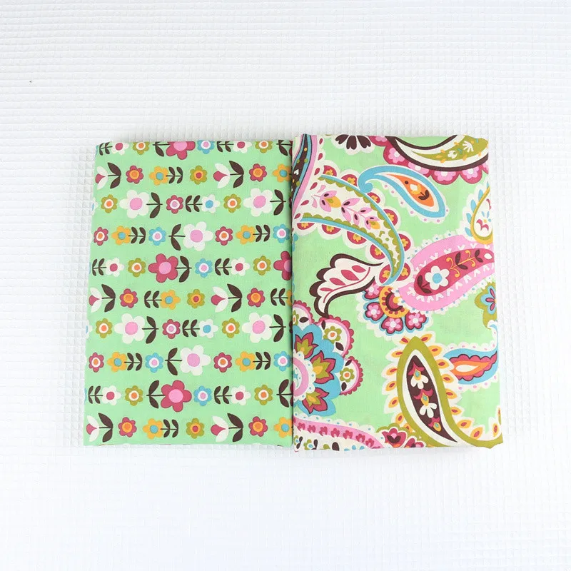 

2Pcs 50*150 Green Small Flower 100% Cotton Patchwork Fabric Handmade Quilting Cloth For Sewing Clothes cushion pillow Material