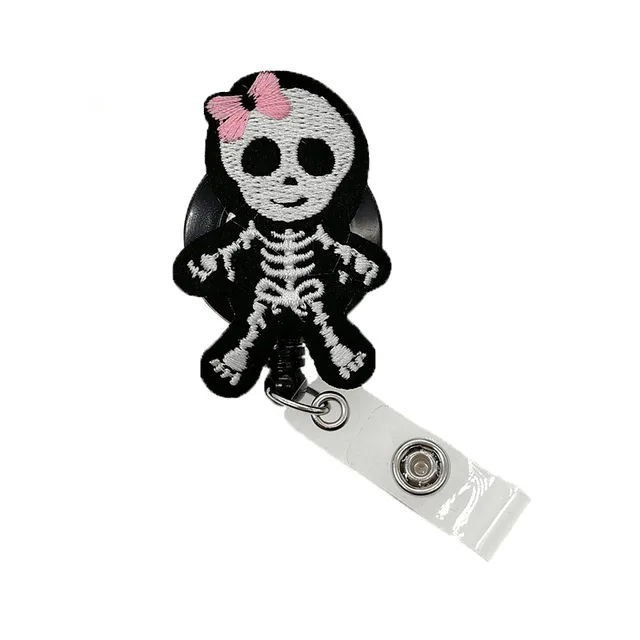 

1pcs or 5pcs/20pcs/lot Free Shipping Retractable Lovely Skull Badge Reel Felt Nurse Gift ID Name Badge Holder