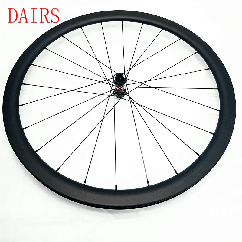 Карбоновые колеса 1520g 700c clincher 44 мм бескамерные NOVATEC 100x12 142x12 центральный замок XD