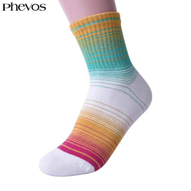 PHEVOS 2018 New Women Sport Socks for Running Breathable Absorb Sweat Cotton Sports Sock Female Colorful Spring Winter Footwear