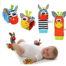 Погремушки, игрушки в виде животных, развивающие игрушки для детей, носки для новорожденных, браслет на запястье, погремушка, носки, игрушка-браслет